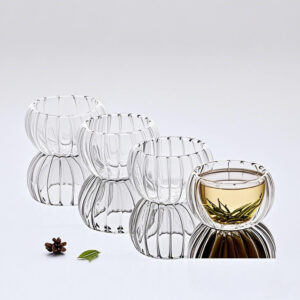 Reusable double wall glass coffee cup – eco-friendly alternative to disposable cups for tea